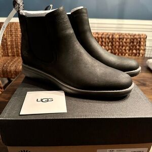 Ugg | Men’s | Union Chelsea | Boots | Leather | Black | Size 9